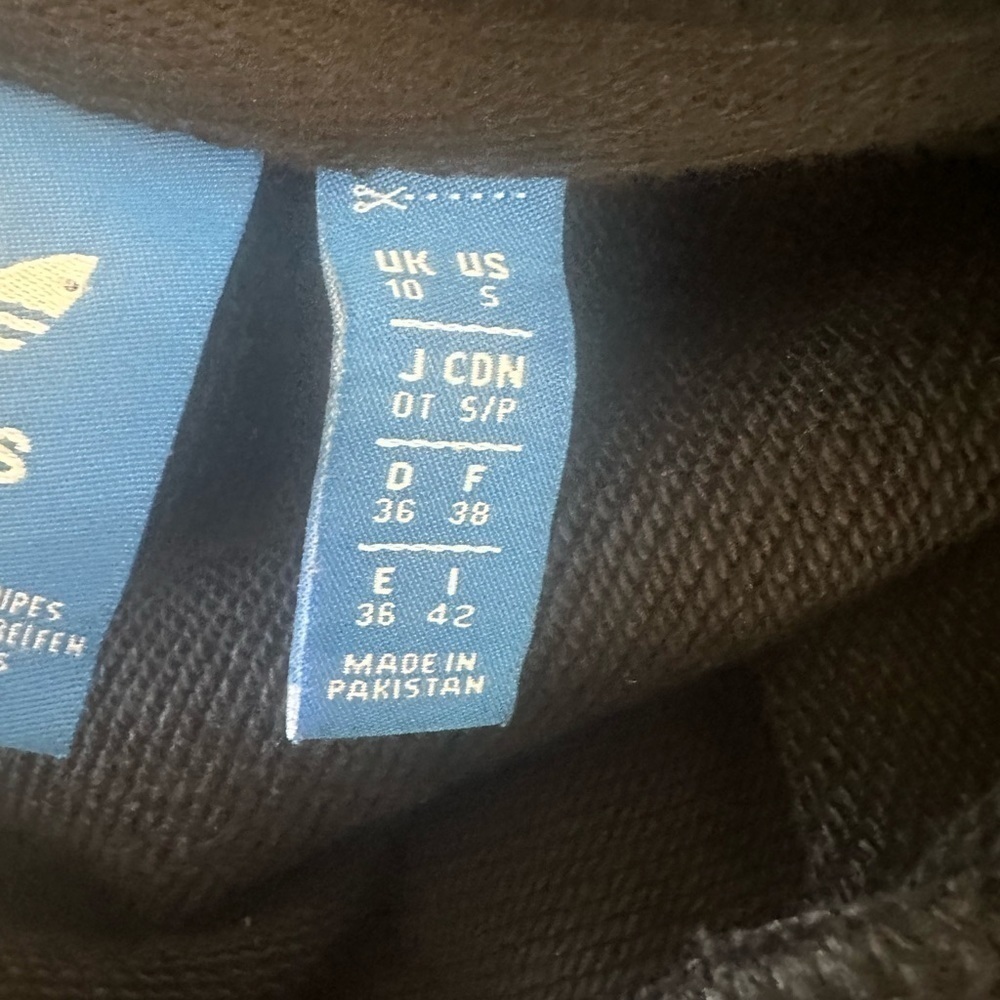 Men’s used Size S Small black adidas crewneck sweater pullover - Picture 3 of 4